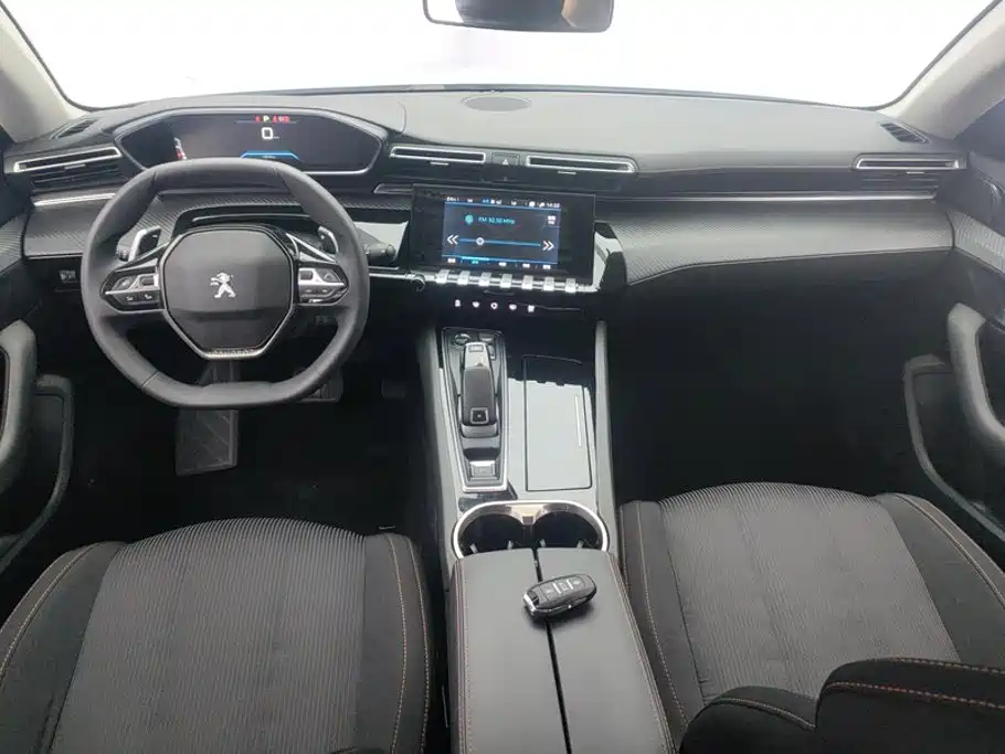Фото 12 - Peugeot 508