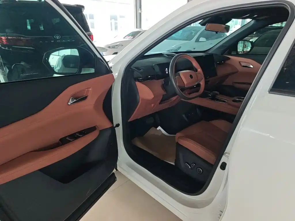 Changan UNI-Z 2024 2025 1.5T Premium