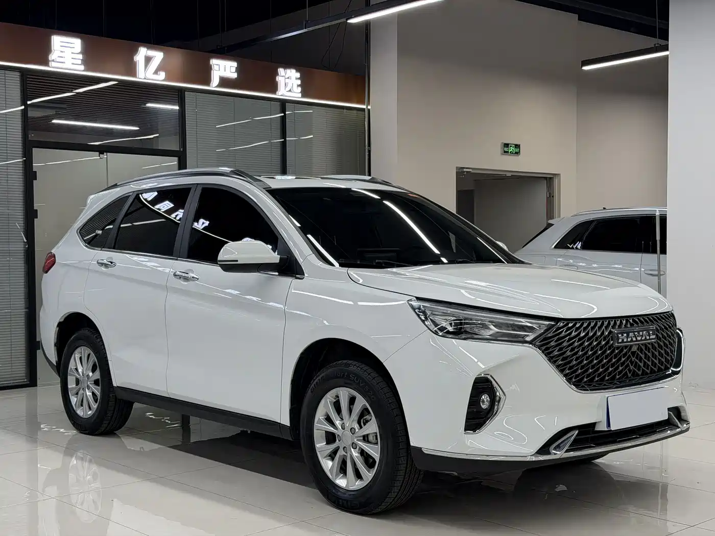Haval M6 2024 2023 PLUS 1.5T DCT Luxury Smart Connect