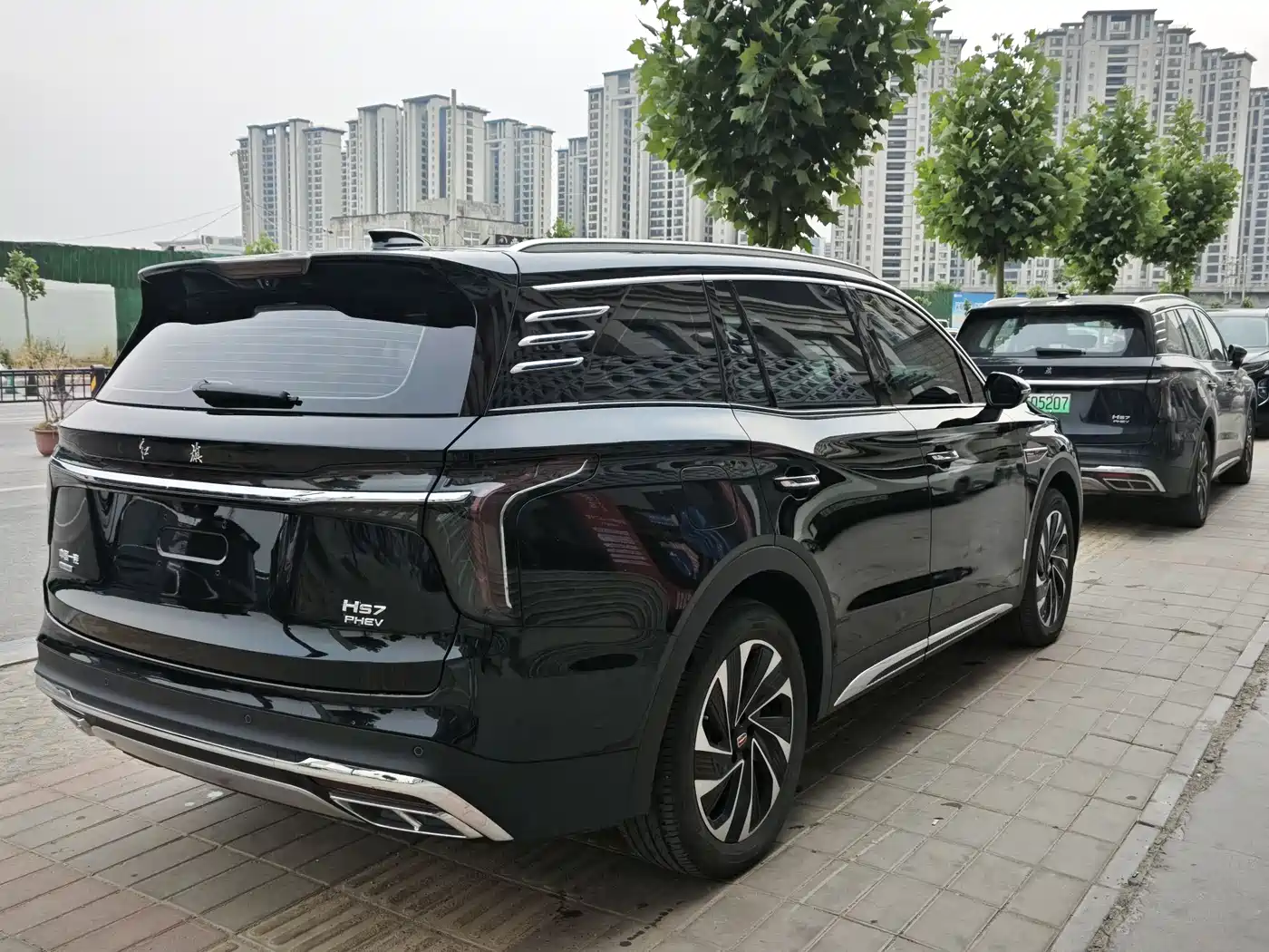 Hongqi HS7 PHEV 2024 2.0T PHEV AWD Qichang Edition 7-seater фото 6