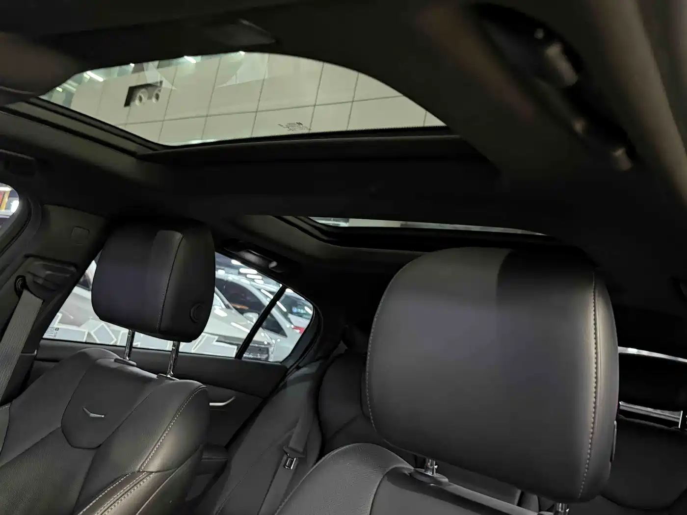 Cadillac CT5 2022 28T Luxury (Standard) фото 9