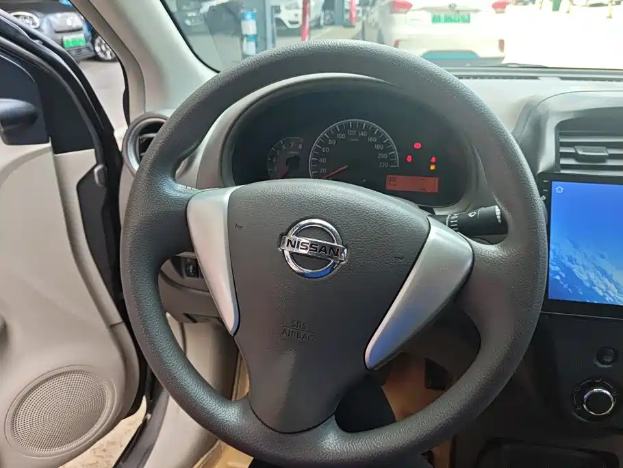 Nissan Sunny 2016 2016 1.5XE CVT Leading Edition