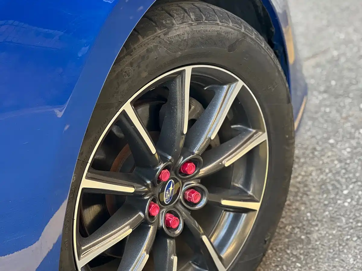 Subaru BRZ 2013 2.0i Automatic Luxury фото 4