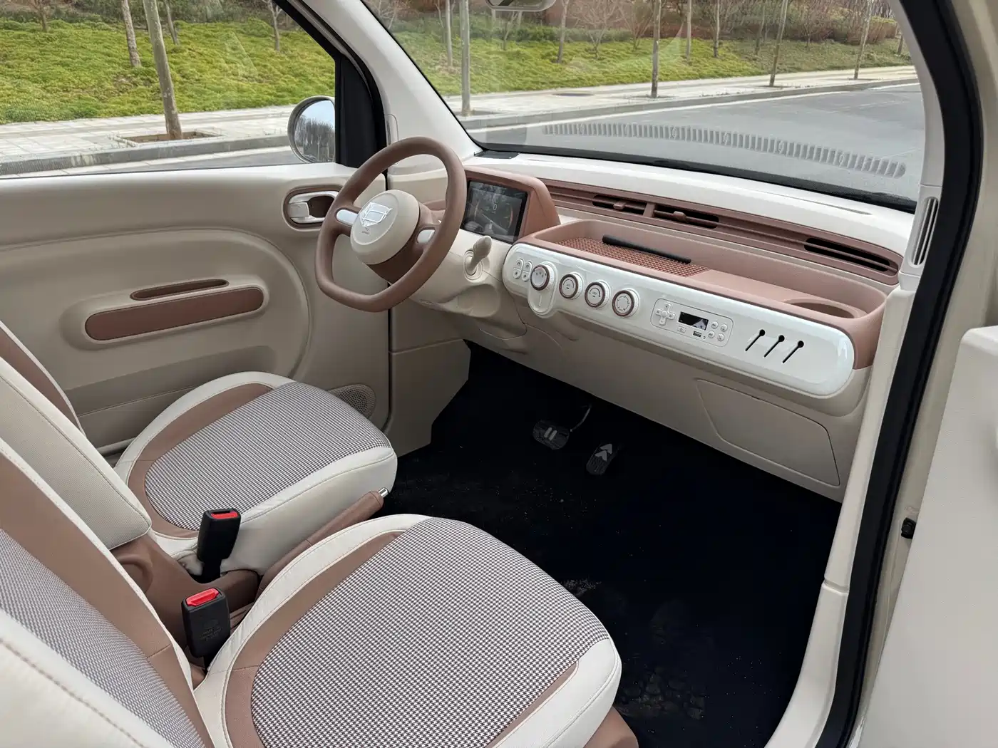 BESTUNE PENTIUM PONY