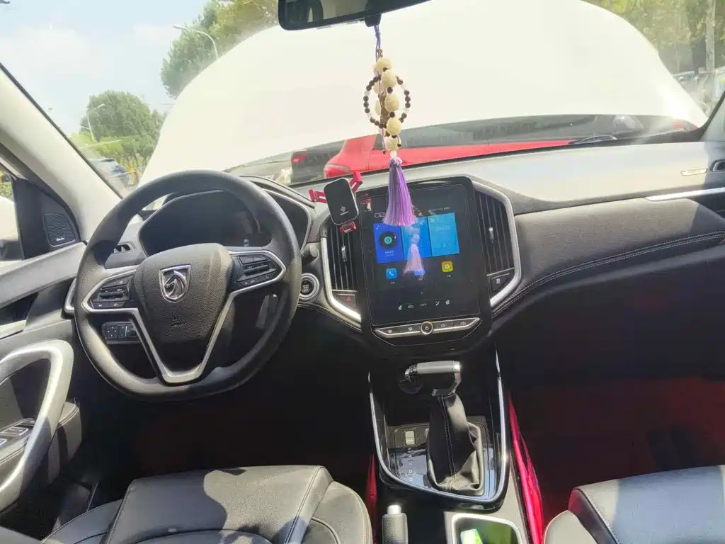 Baojun 530 2021 2021 Global Car Anniversary Edition 1.5T CVT Luxury 5-Seater