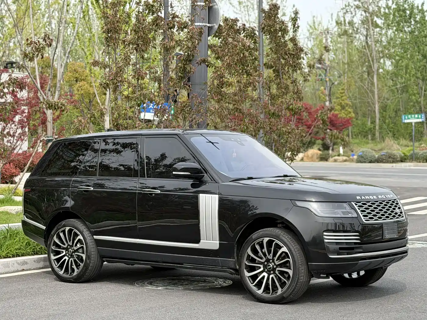 Land Rover Range Rover 2017 3.0 SC V6 Vogue фото 3