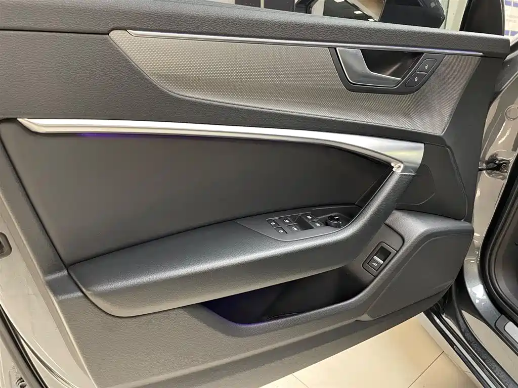 Audi A6L 2021 45 TFSI Premium Life Edition фото 15