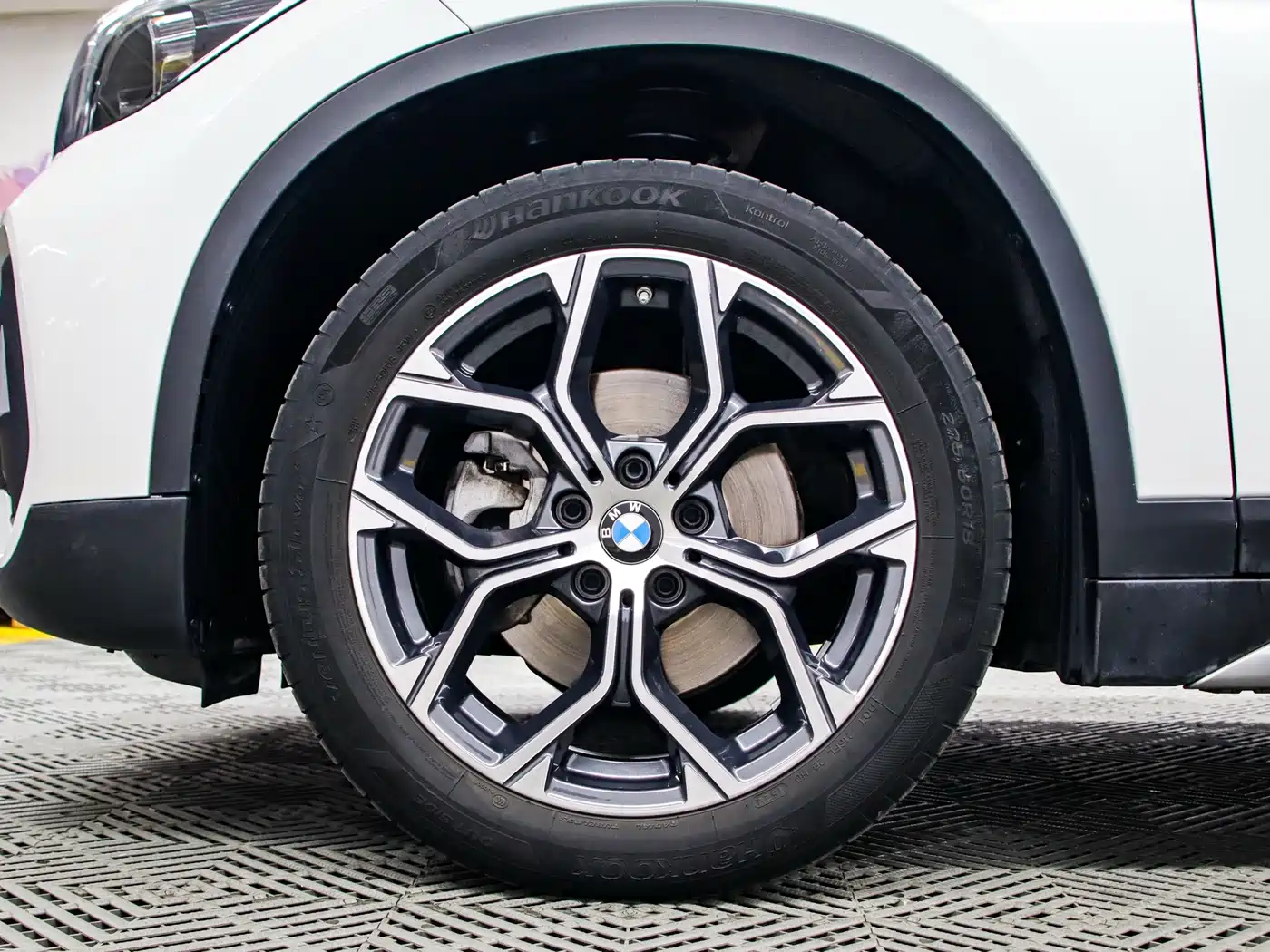 BMW X1 2022 sDrive20Li Fashion фото 18