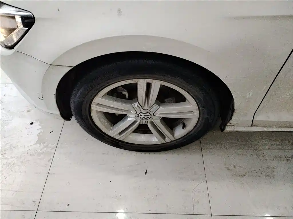 Volkswagen Lamando 2018 280TSI DSG Comfort Edition фото 23