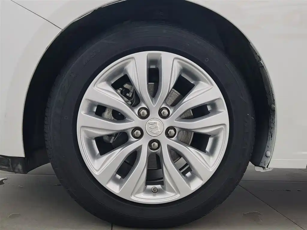 Buick Excelle 2021 Exemplar 1.5L Auto Elite фото 17
