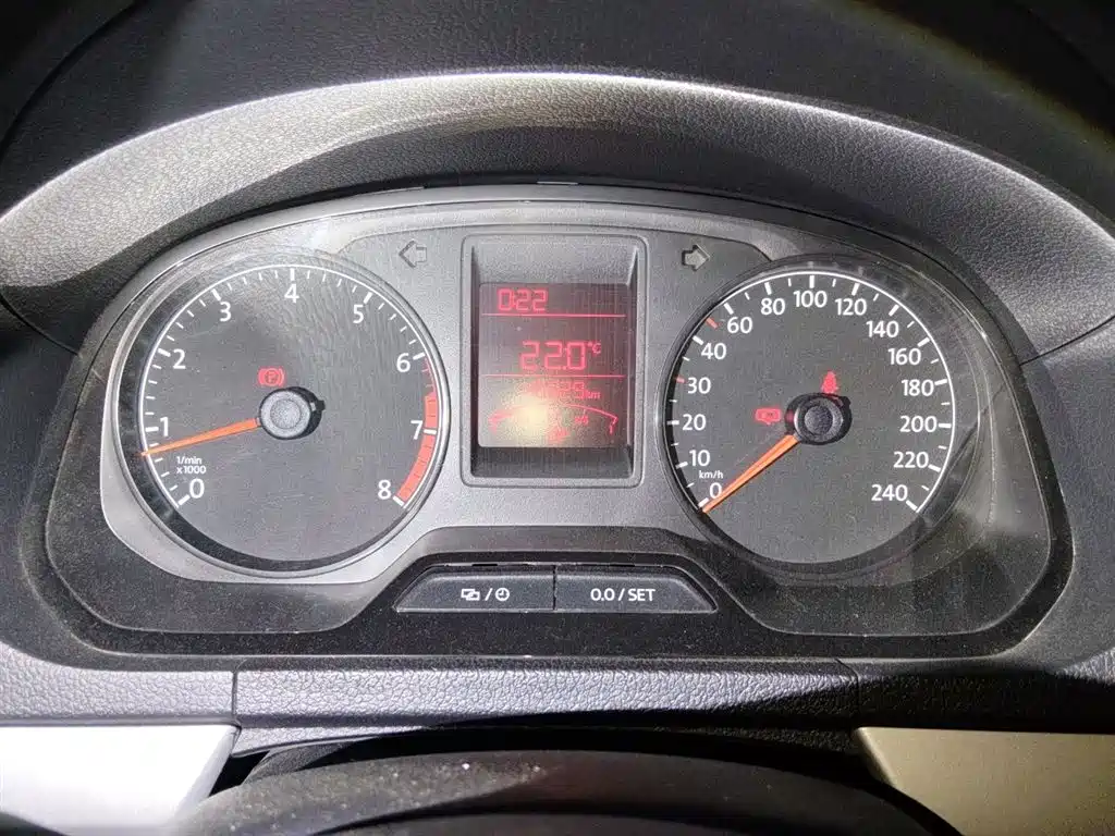 Volkswagen Jetta 2015 Value Edition 1.6L Manual Comfort фото 7