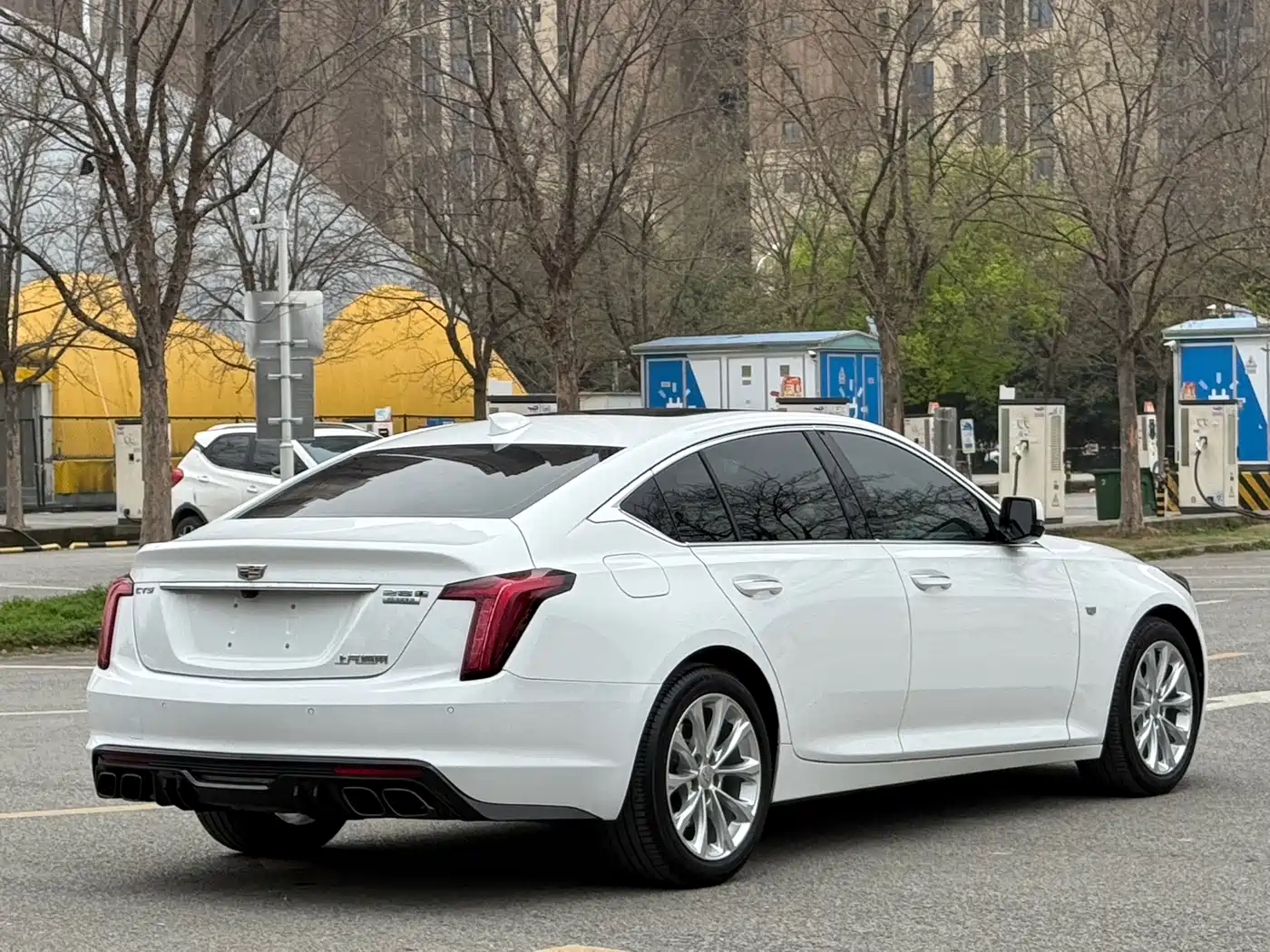 CADILLAC CT5