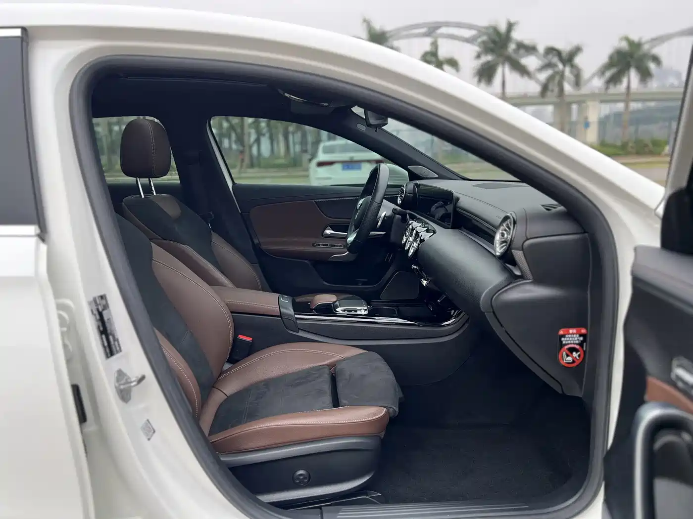 Mercedes-Benz A-Class 2020 A 200 L Sport Sedan фото 10