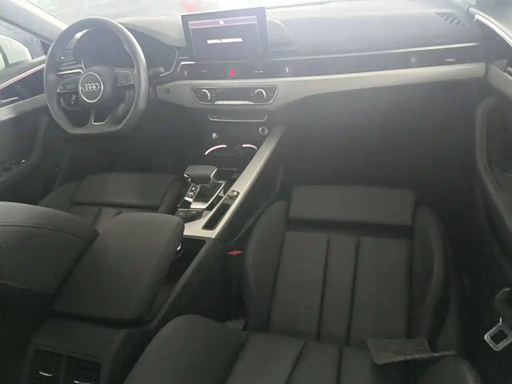 Audi A5 (Import) 2025 2024 Sportback 40 TFSI Fashion Dynamic