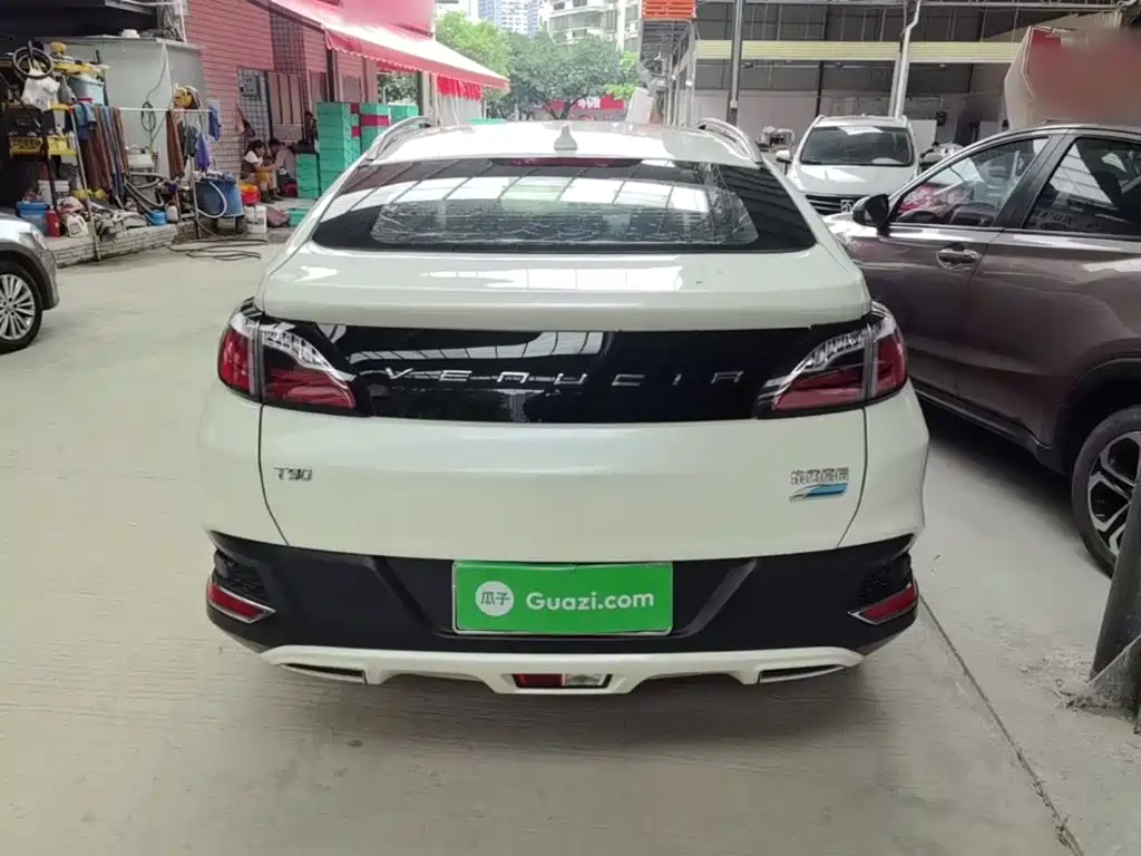 Venucia T90 2018 2018 2.0L CVT Smart Connection Intelligent Edition China V