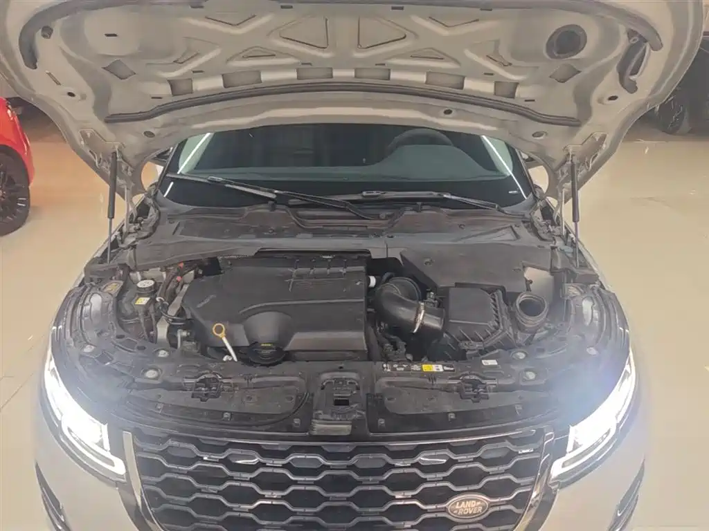 Land Rover Range Rover Evoque 2021 Range Rover Evoque L 249PS R-Dynamic SE Luxury Edition фото 20