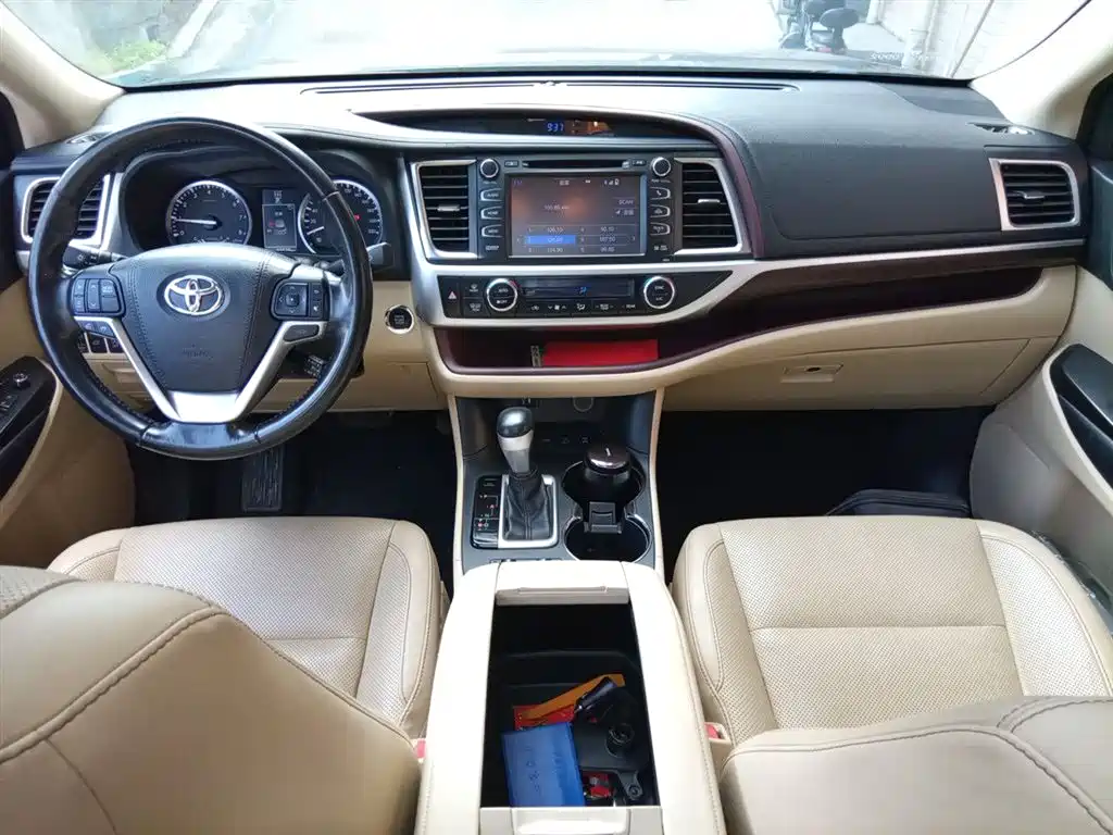 Toyota Highlander 2017 2.0T 4WD Ultimate 7-Seater фото 10