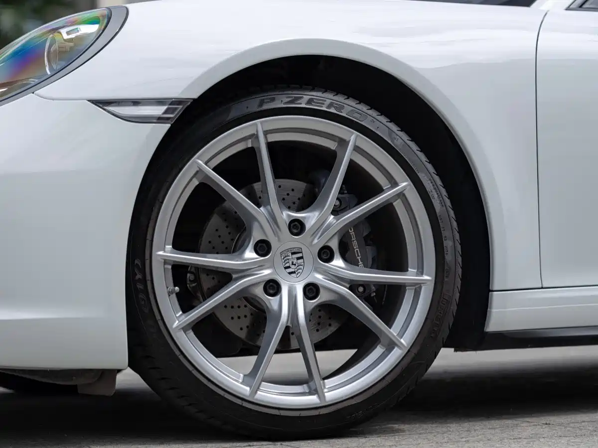 Porsche 911 2016 Carrera 4 3.0T фото 8