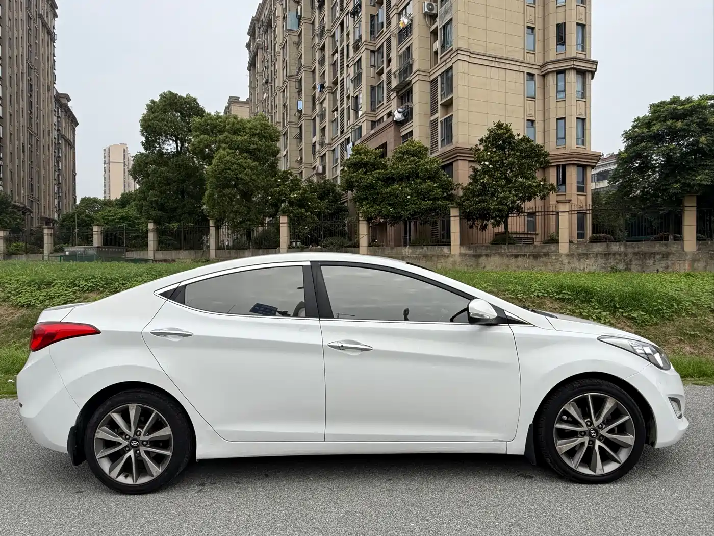 Hyundai Langdong 2015 1.6L Auto Premium фото 7