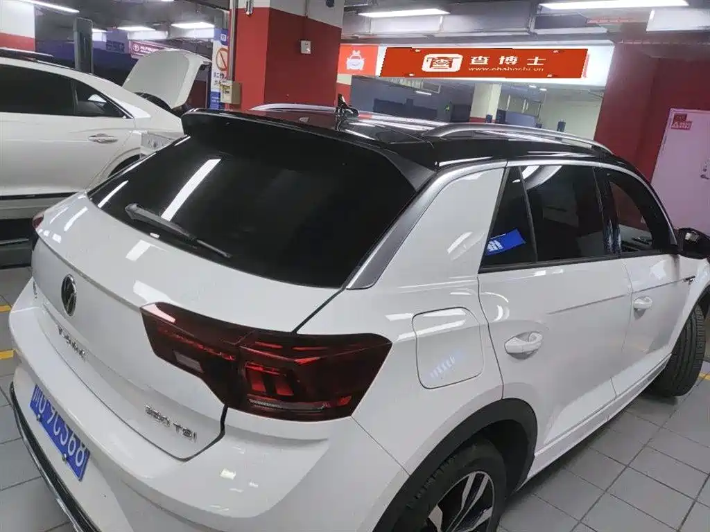 Volkswagen T-ROC 2022 280TSI DSG 2WD R-Line Pro PLUS фото 4