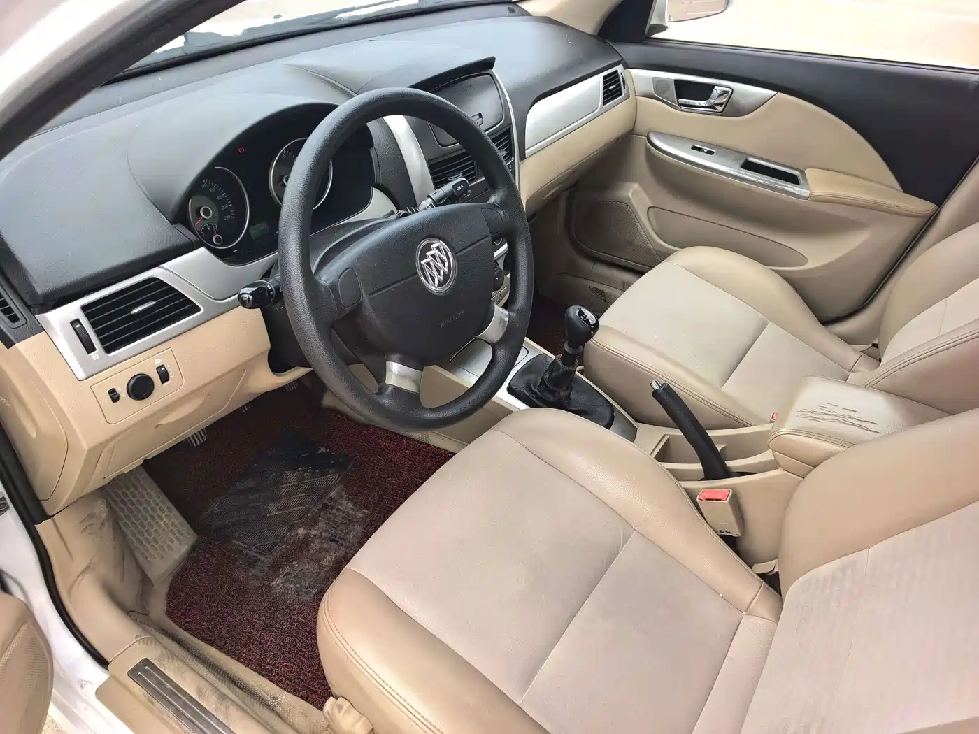 Buick Excelle 2013 2013 1.5L Manual Classic Edition