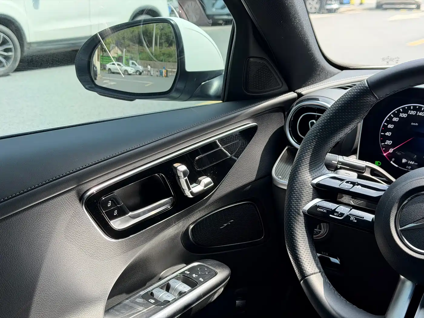 Mercedes-Benz C-Class 2023 C 260 L Sport фото 12