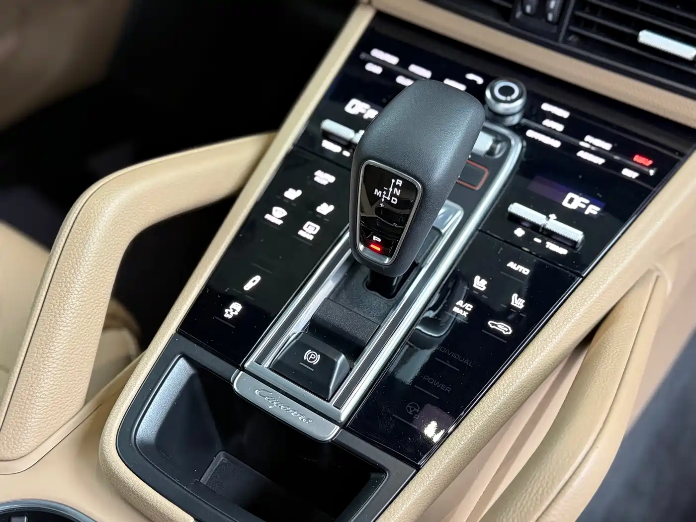 Porsche Cayenne 2018 Cayenne 3.0T фото 10