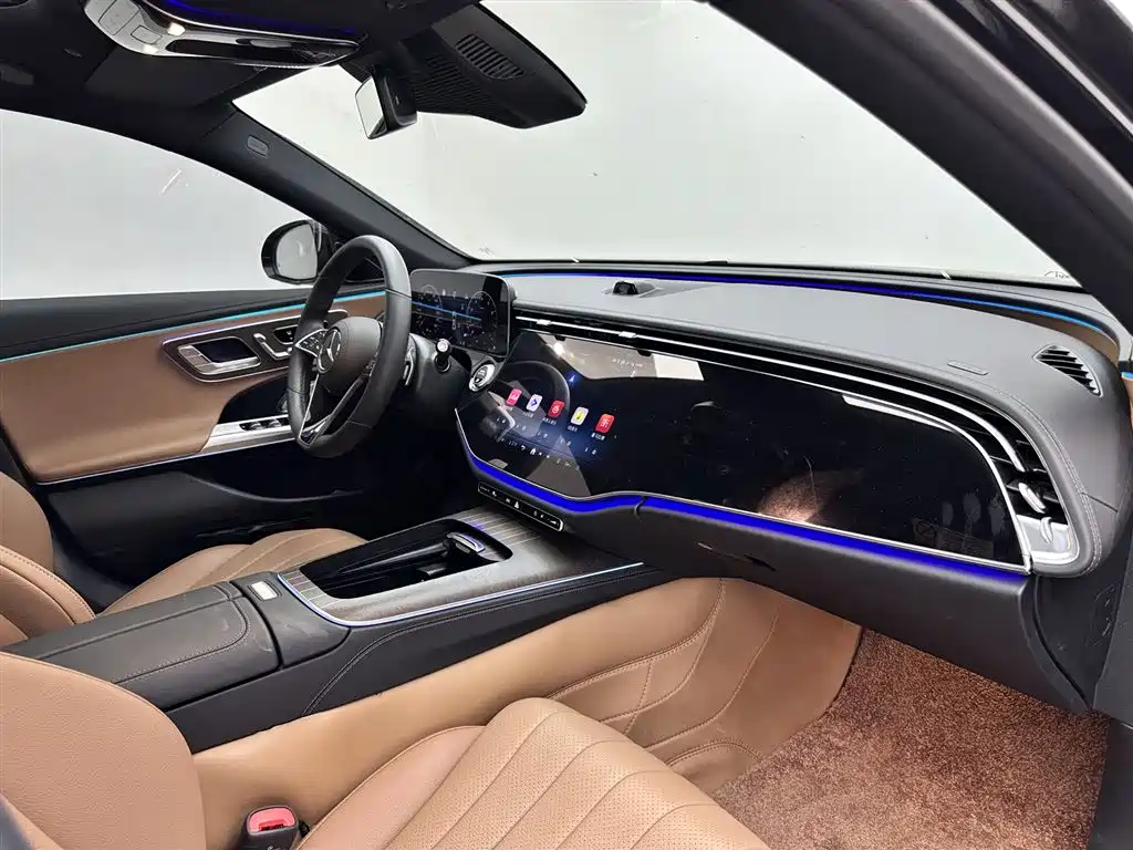 Mercedes-Benz E-Class 2024 Model E 300 L Luxury фото 11