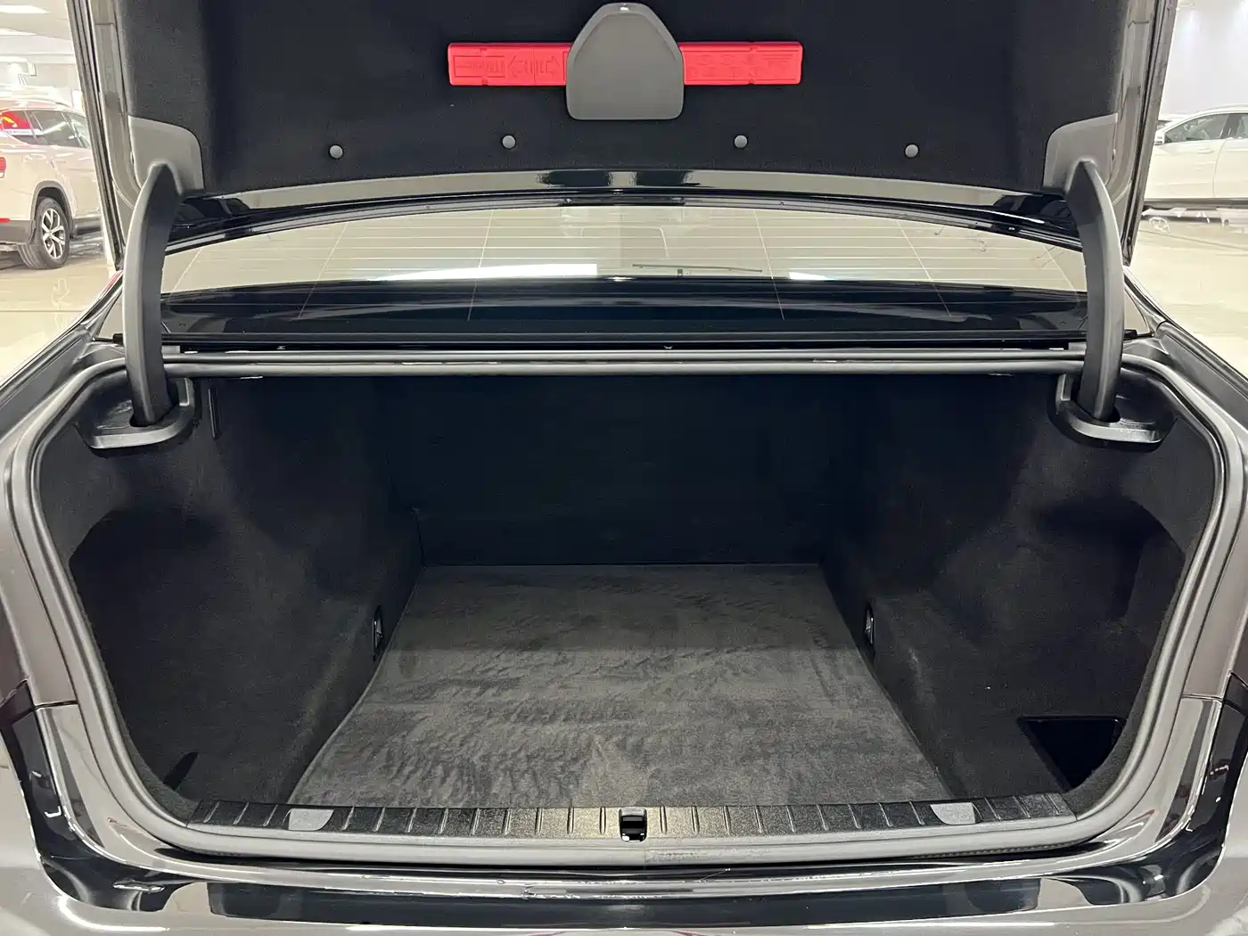 BMW 7 Series 2019 Facelift 730Li Luxury Package фото 17