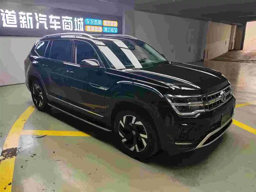 Volkswagen Teramont 2022 380TSI 4MOTION Premium Luxury фото 3