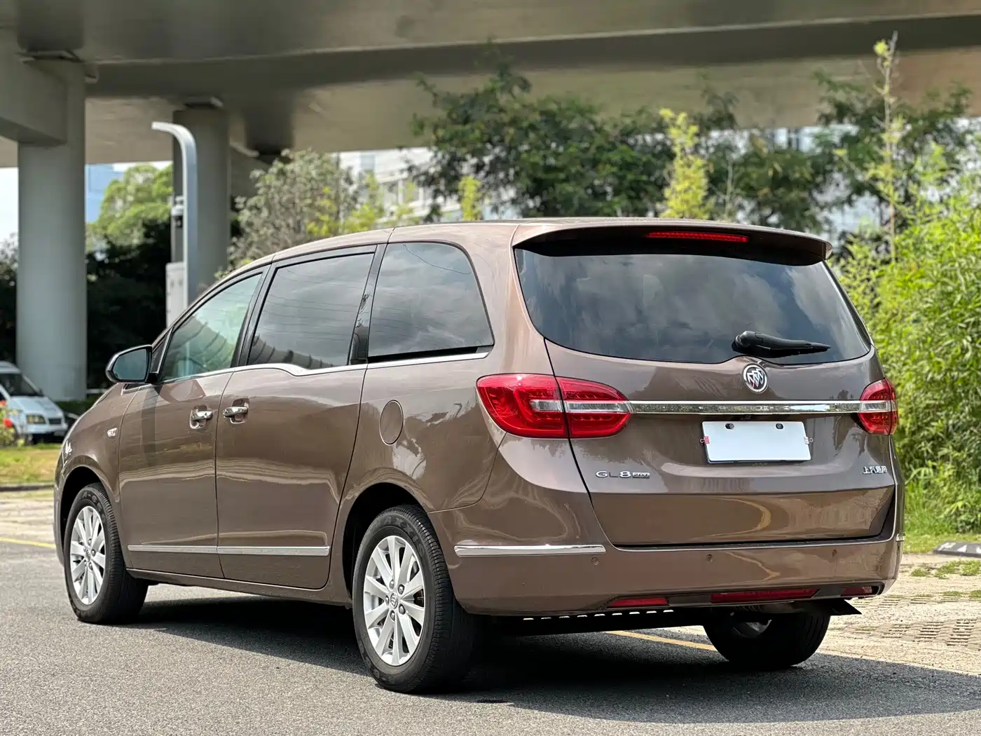 Buick GL8 2018 28T Luxury Model China VI фото 6