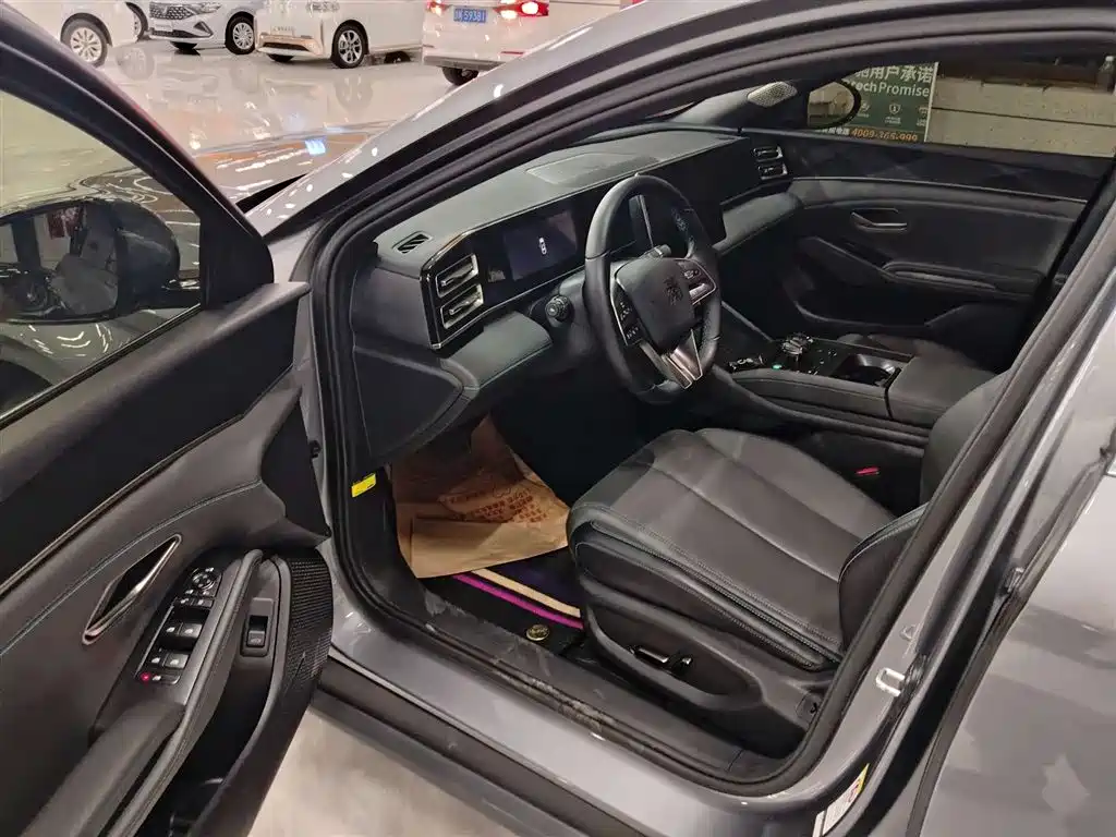 BYD Qin L 2024 DM-i 120KM Superior Edition фото 10