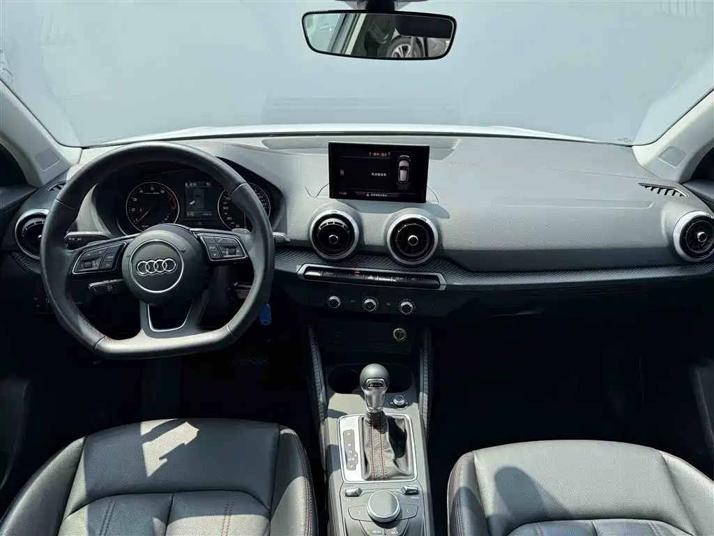 Audi Q2L 2024 35TFSI Progressive Sport фото 6