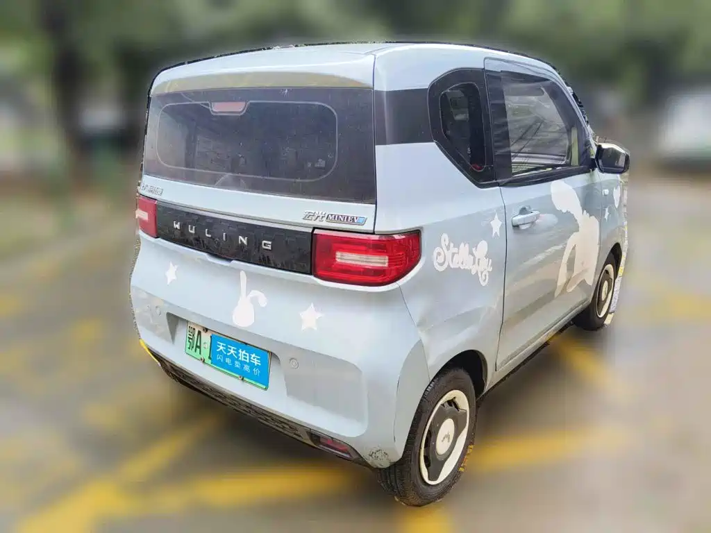 Фото 2 - Wuling Motors Hongguang MINIEV