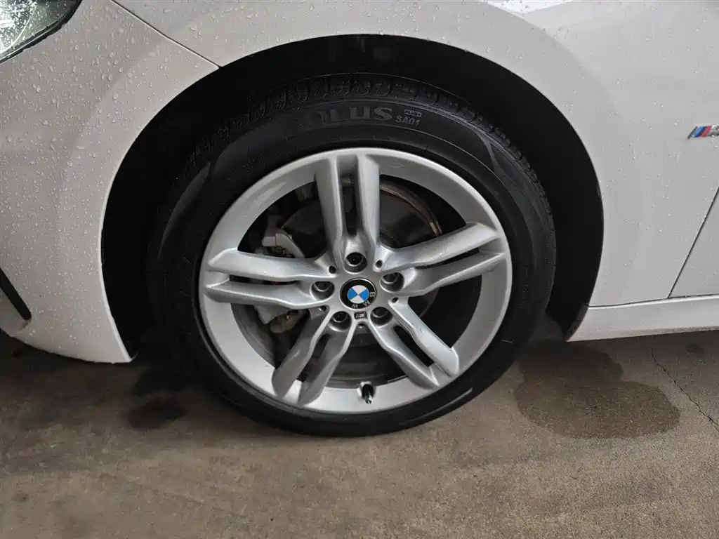 BMW 1 Series 2019 118i M Sport Package фото 25