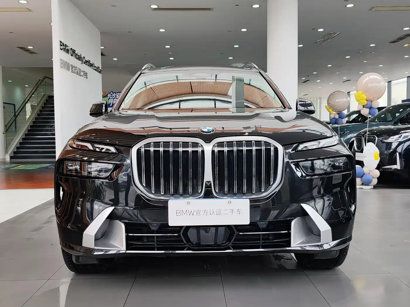 BMW X7 2024 xDrive40i Leading Luxury Package фото 2