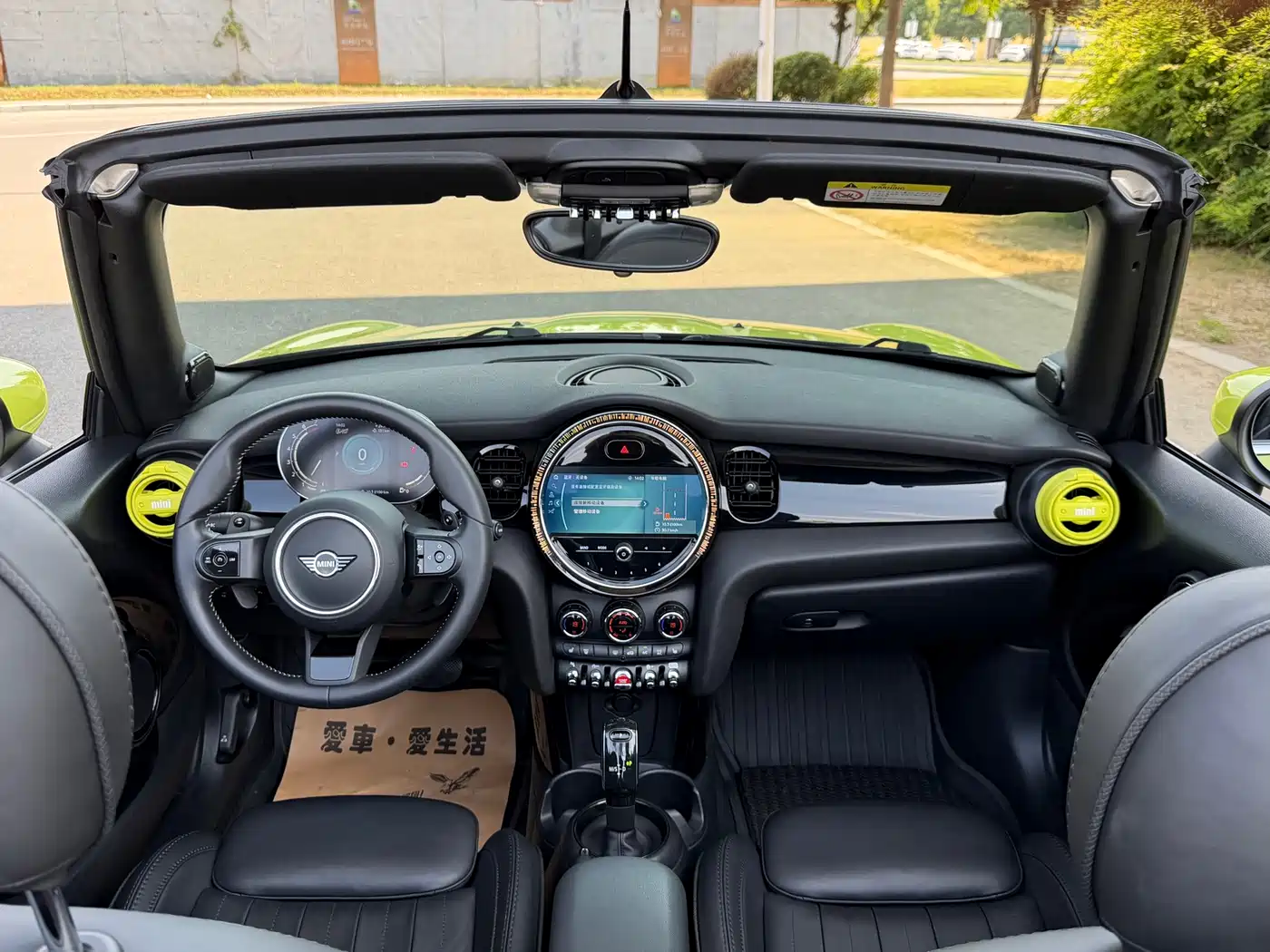 MINI MINI 2024 2023 Facelift II 2.0T COOPER S CABRIO Artist