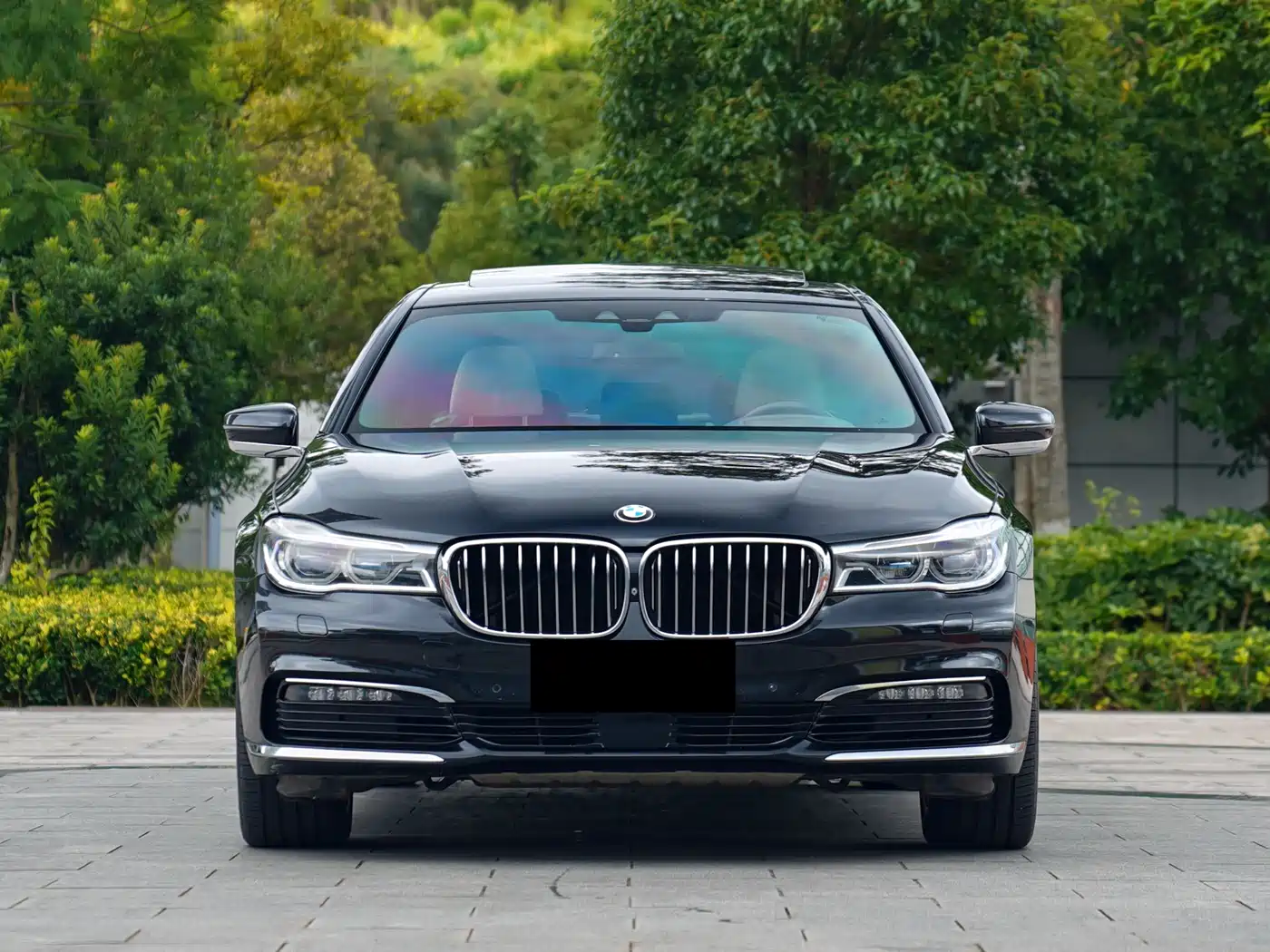 BMW 7 Series 2016 740Li Premium фото 2