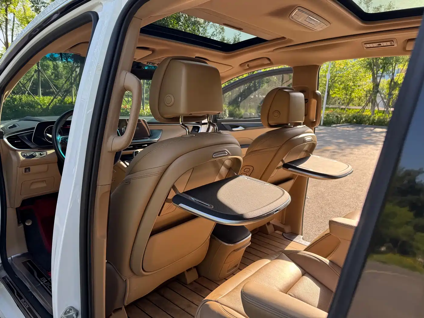 Buick GL8 2020 Model ES Landglory 653T Luxury фото 13