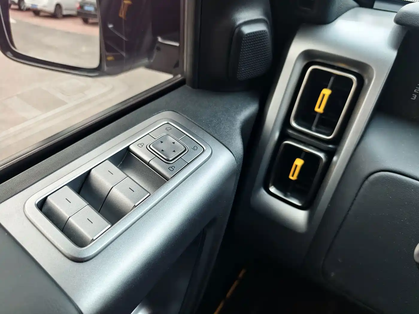 iCAR V23 2025 2025 401 2WD Advanced Edition