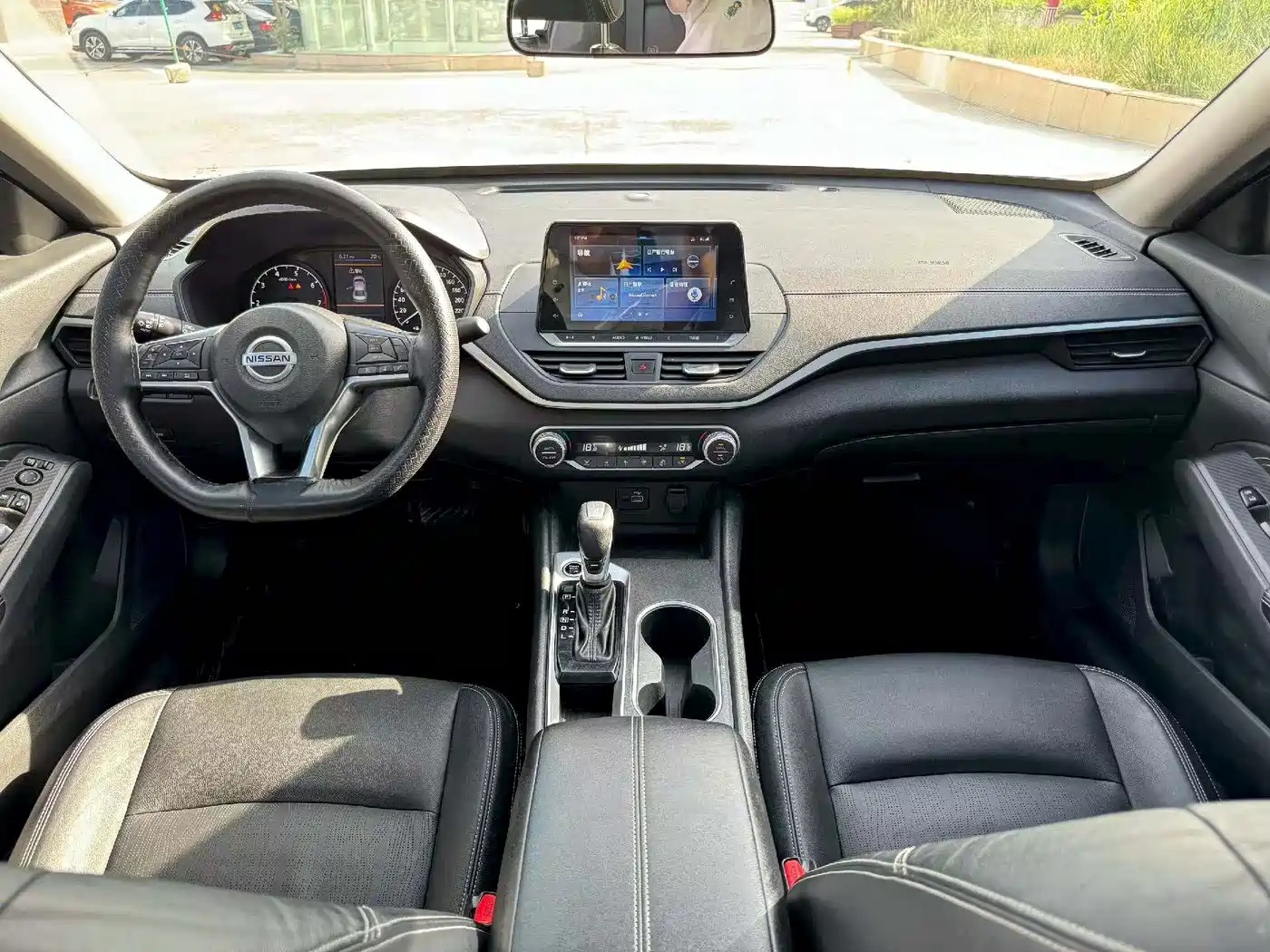 Фото 5 - Nissan Teana