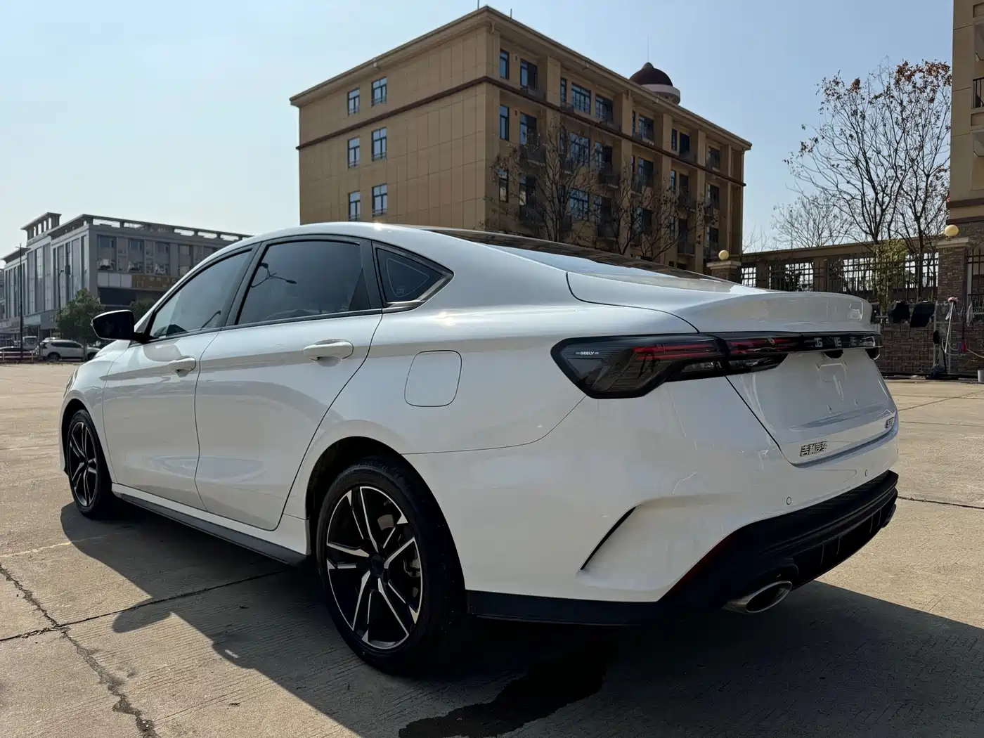 GEELY AUTOMOBILE BINRUI