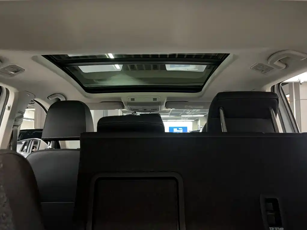 Volkswagen T-Roc, миниатюра 15