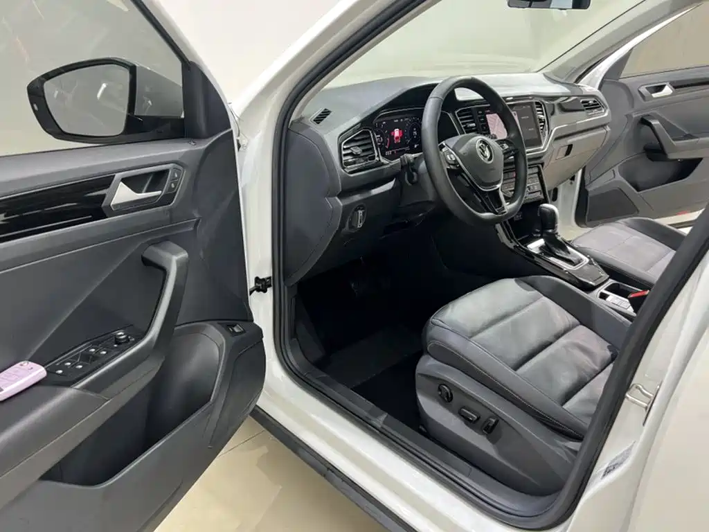 Volkswagen T-Roc, миниатюра 20