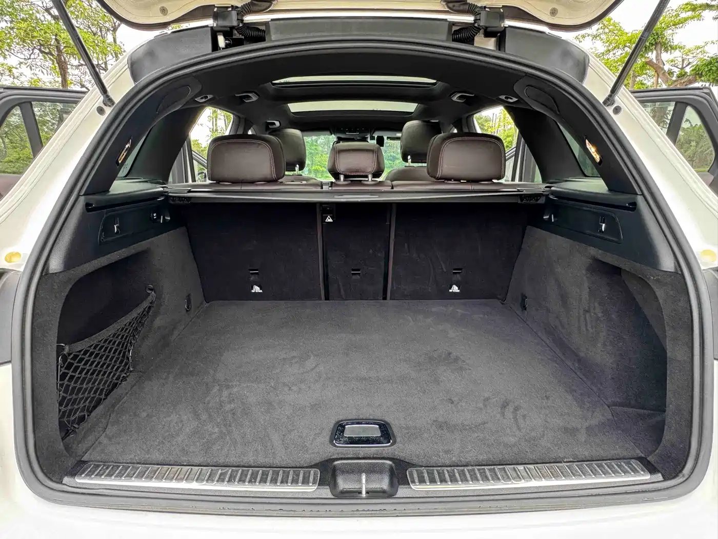 Mercedes-Benz GLC 2017 GLC 260 4MATIC Luxury фото 24