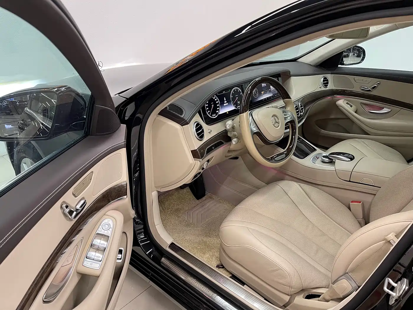 Mercedes-Benz S-Class 2014 S 320 L Business фото 12