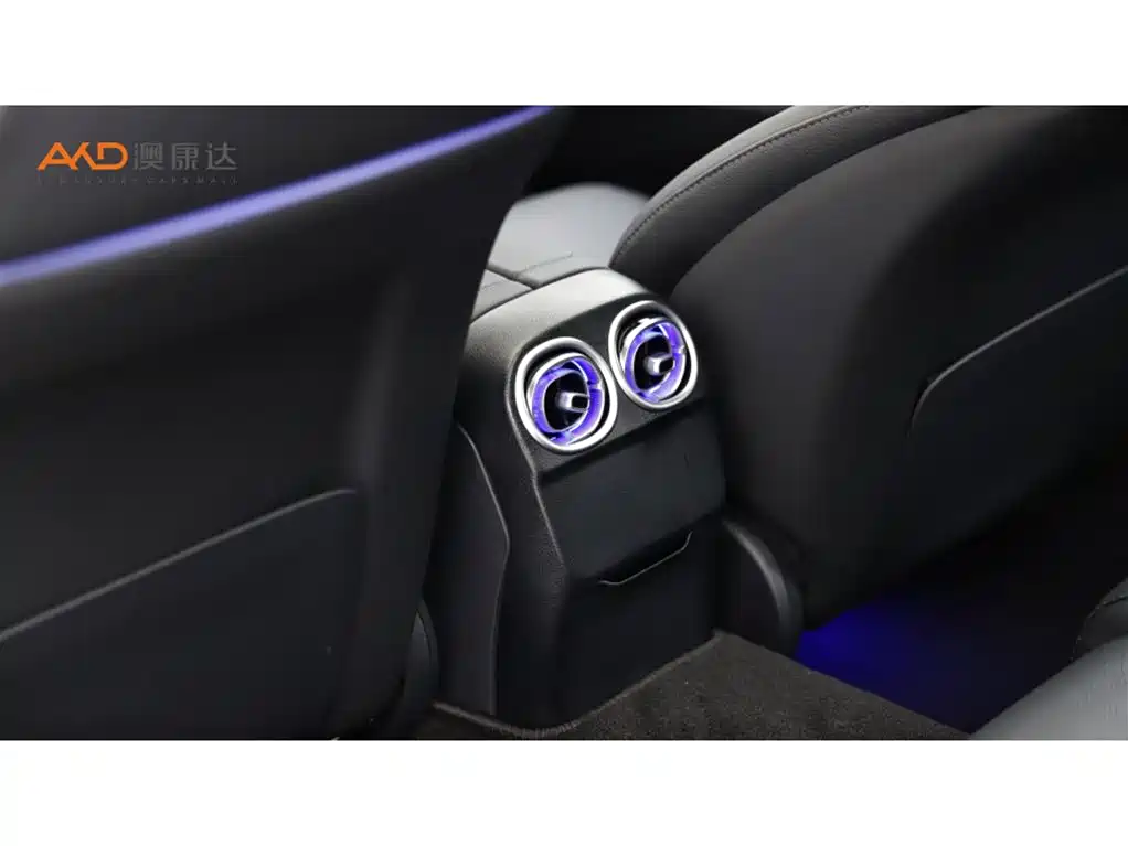 Mercedes-Benz C-Class 2025 C 260 L Sport Edition фото 9
