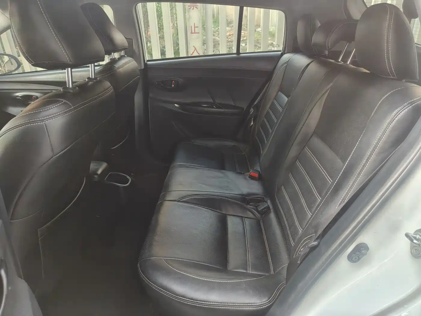 Toyota YARiS L Zhi Xuan 2019 1.5E CVT MeiDong Edition China VI фото 8