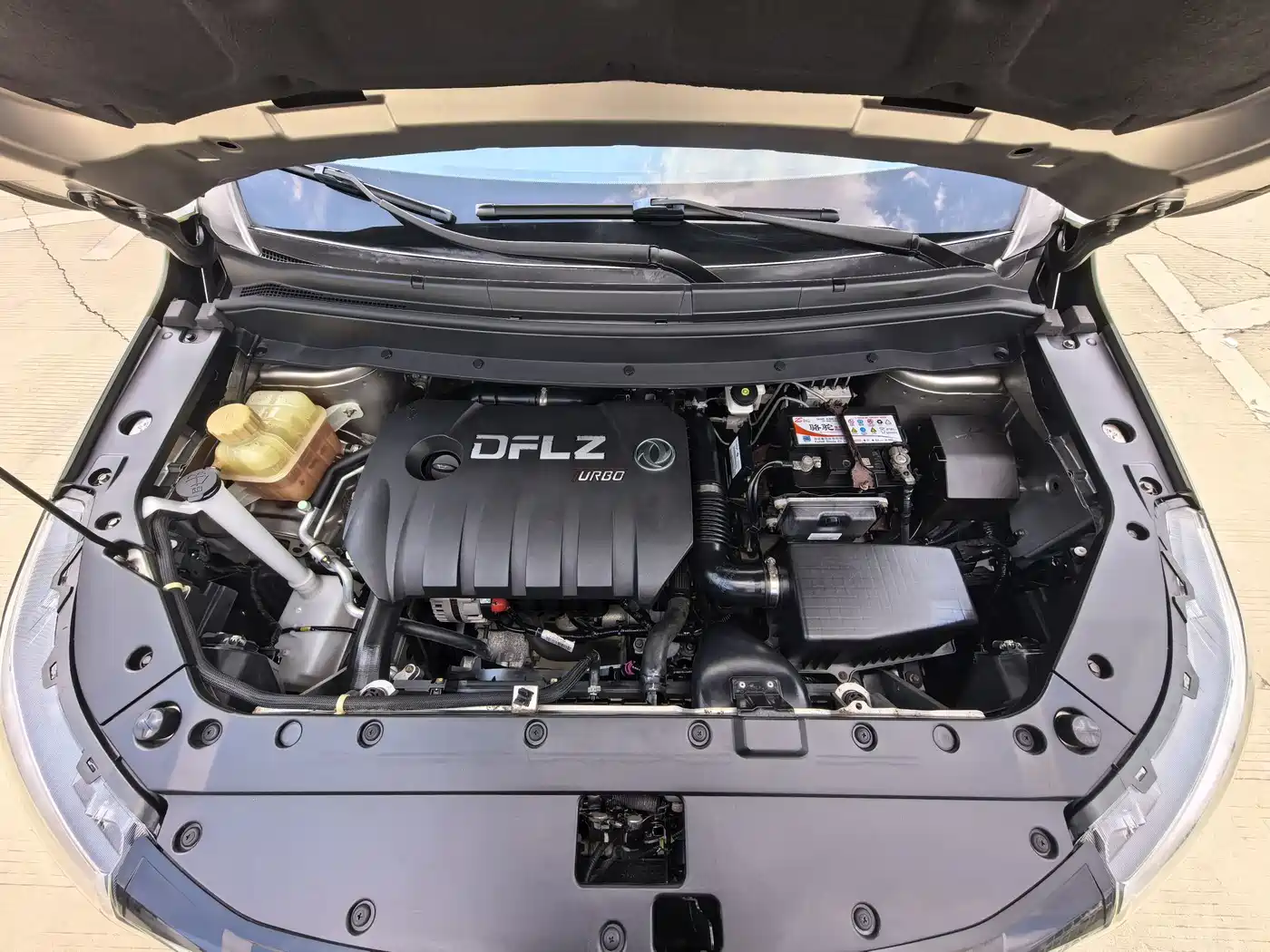 Dongfeng Fengxing Jingyi X6 2018 2017 Dynamic Series 1.5T CVT Premium