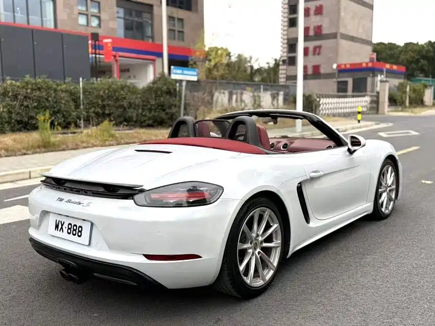 Porsche 718 2018 Boxster 2.0T фото 3